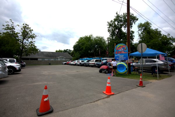 Free parking at Landa River Trips on the Comal River in New Braunfels Texas